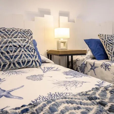 Appartement White Volcano Apartment, Free Access To The Fariones Sports Center Puerto del Carmen (Lanzarote)