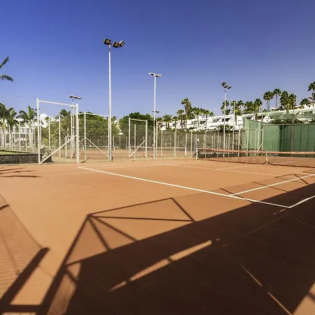 Appartement White Volcano Apartment, Free Access To The Fariones Sports Center Puerto del Carmen (Lanzarote)
